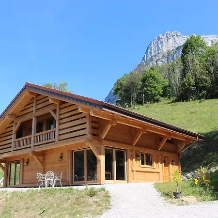 Savoyard Ecoresponsable, Quasiment Neuf 8 Pers * Glieres-Val-de-Borne